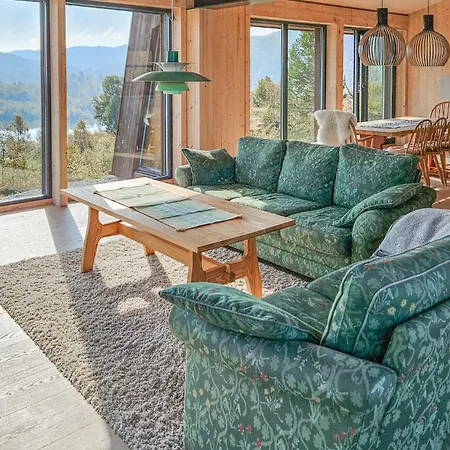 In Edland With Sauna Дом отдыха Nesland