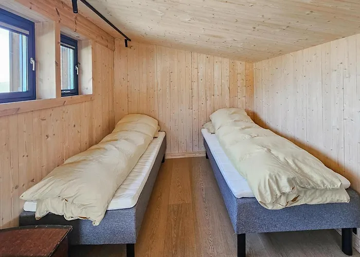 Дом отдыха In Edland With Sauna Nesland
